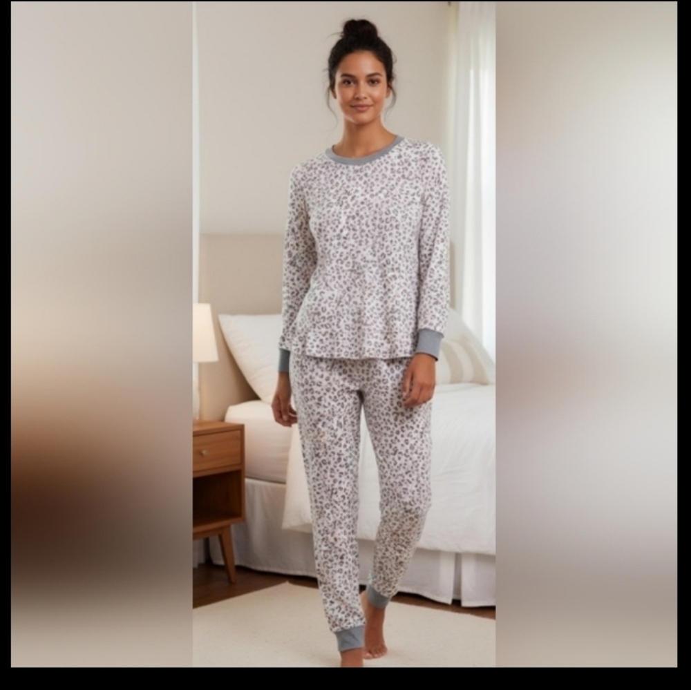 NEW! Joyspun Animal print pajamas NWT 109 - Picture 3 of 6